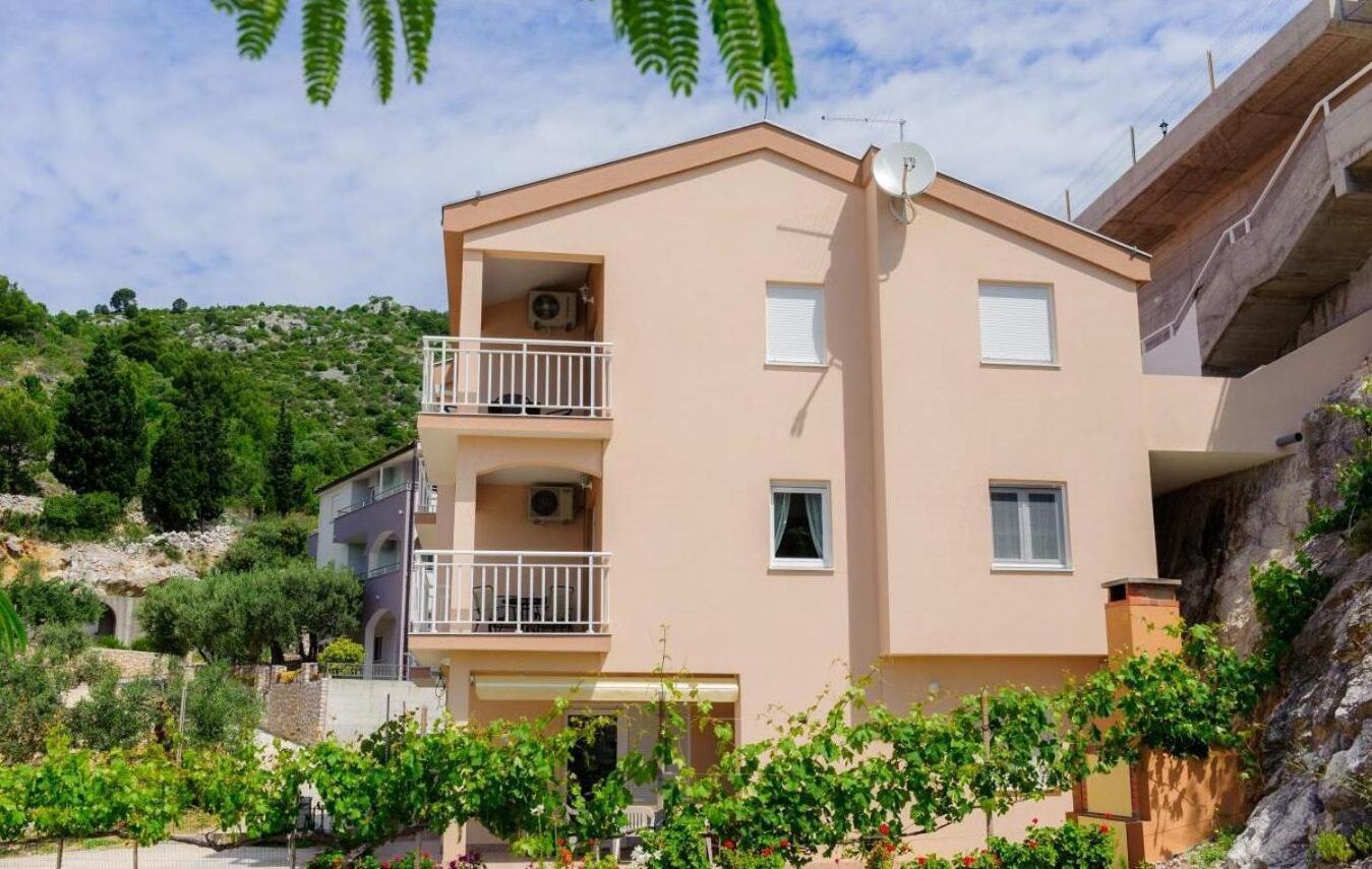 Apartments Ljuba دوبا المظهر الخارجي الصورة